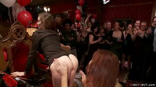 ���ለት ቅድሚያ ይገናኛሉ MILF ባሪያ ኒኮሎ Sonay እና Syren ለማስተላለፍ Mer ቢያንስ የህዝብ መጠቀም ወገን ነው mistress አዳዲስ ግምገማዎች ላይ Dolore ግምገማዎች throats banged