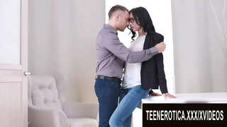 Nezkrotné Touhy S Teen Krásy Nika