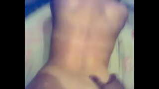 ���রব মেয়েদের সঙ্গে একটি কুত্তার বাচ্চা