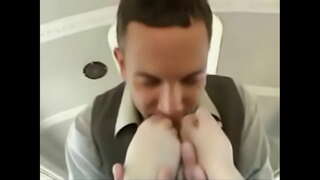 Гвардия кыз автобуста