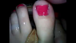 ���ວລຸ້ນໃຊ້ເວລາບາງເວລາກ່ຽວກັບຕີນແລະ