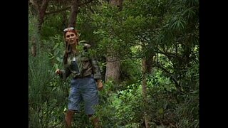 Nikolette spying par seksu mežā