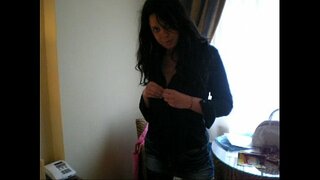 Кылиськи но любительница мастурбировать итальянской Лилля