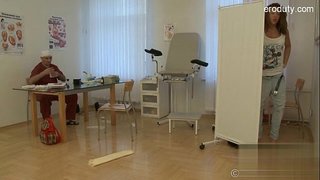 Bigboobs ਅਸ਼ਲੀਲ ਦੁਨਿਯਾ ਦਾ ਸਿਤਾਰਾ ਬ. ਜ.