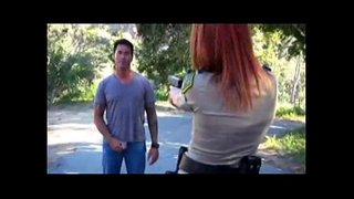 קאַפּס פאַקט אַוטדאָר