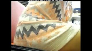 ���ंचिका सुनहरे बालों वाली चश्मा सार्वजनिक कैफे