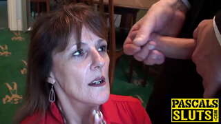 Салсан нас бие гүйцсэн эмэгтэй Pandora дуртай байх хүлцэнгүй секс