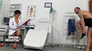 אמה אדם צ &#039; כית חובבים הבחורה הראשונה בפורנו.