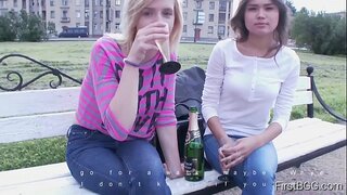 FirstBGG.com - جین فاکس &amp;amp; بیلا ڈونا ساتھ تمام قدرتی لڑکیوں