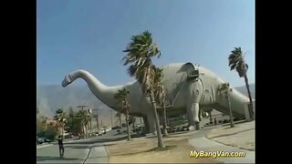 Cute busty dospívající první bangvan orgie