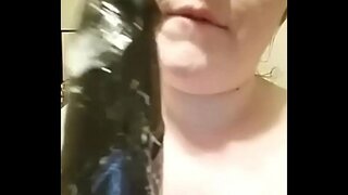 Bréagán creamy pussy