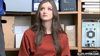 LP அதிகாரி, முதிர்ந்த, இந்தவொரு Kenzy Ryans இறுக்கமான யோனி romping அவரது பந்துகளில் ஆழமான!