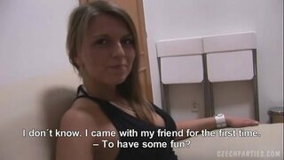 МОДЕЛЬ МАТУР ТРАХАТЬСЯ ӨСӨН АҠСА!