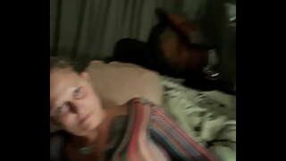 Moglie raccolti da amico