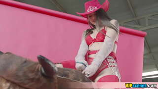 Püüab hakkama suure riista tema BF