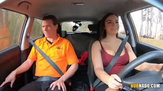 Sofia Lee yn FakeHub